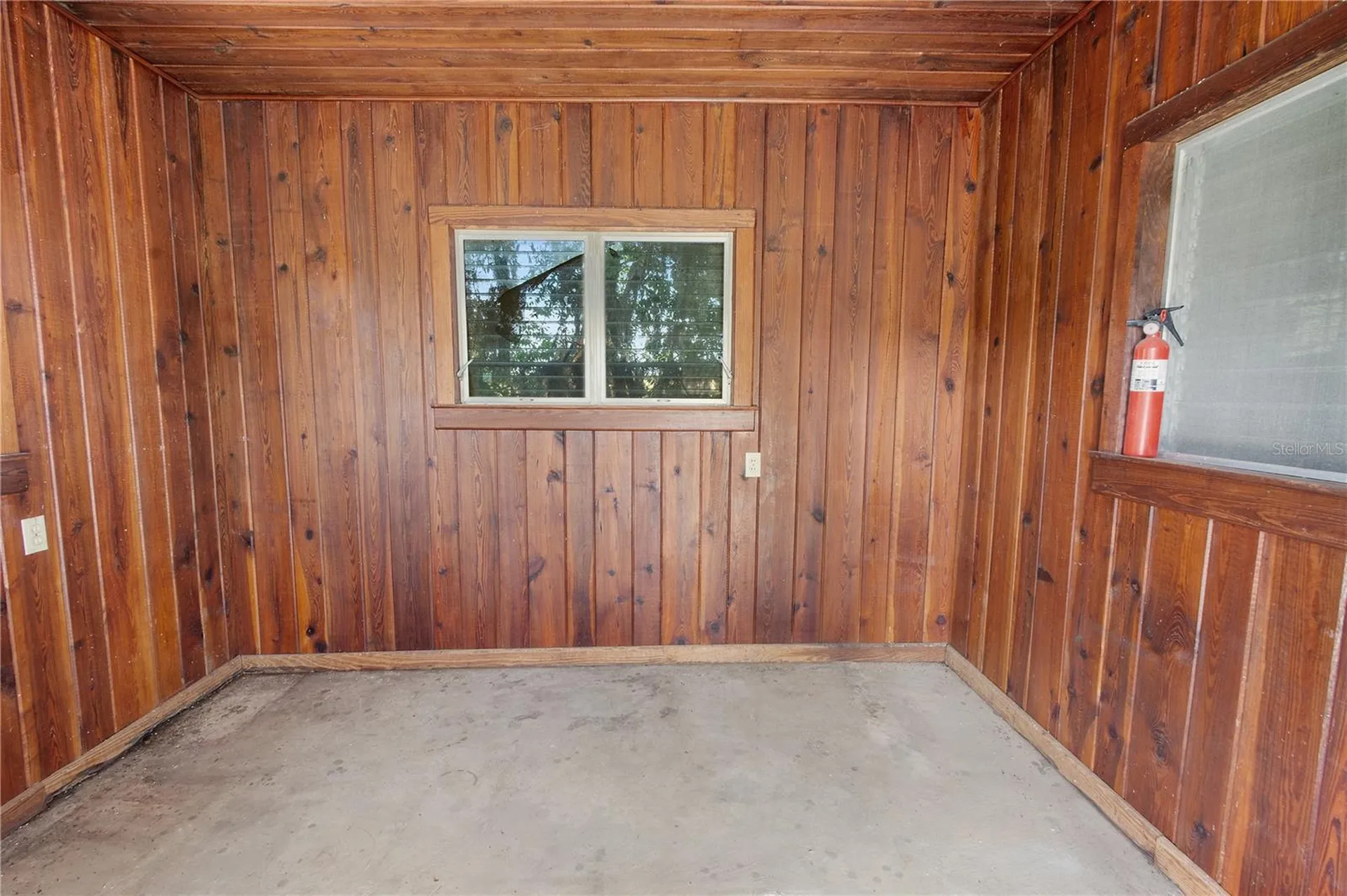 2425 Burns Avenue Lake Wales FL 33898