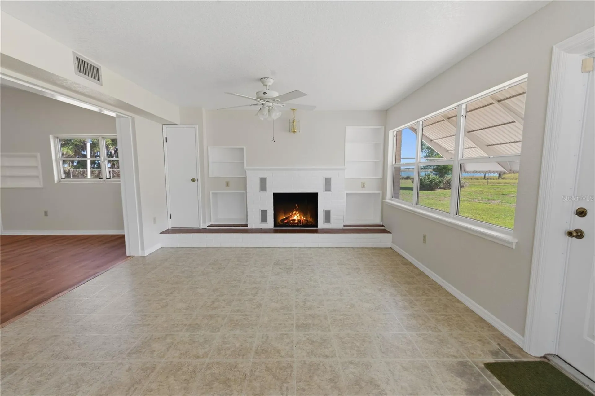 2425 Burns Avenue Lake Wales FL 33898