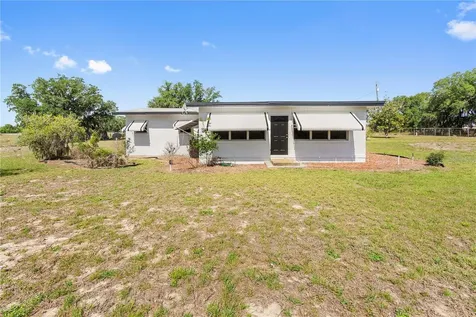 2425 Burns Avenue Lake Wales FL 33898