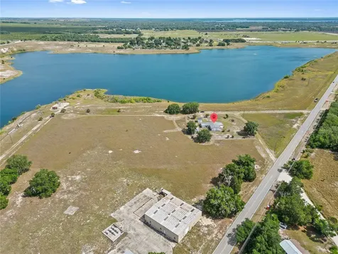 2425 Burns Avenue Lake Wales FL 33898