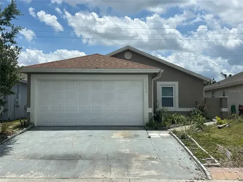 5224 Florida Holly Drive Orlando FL 32811