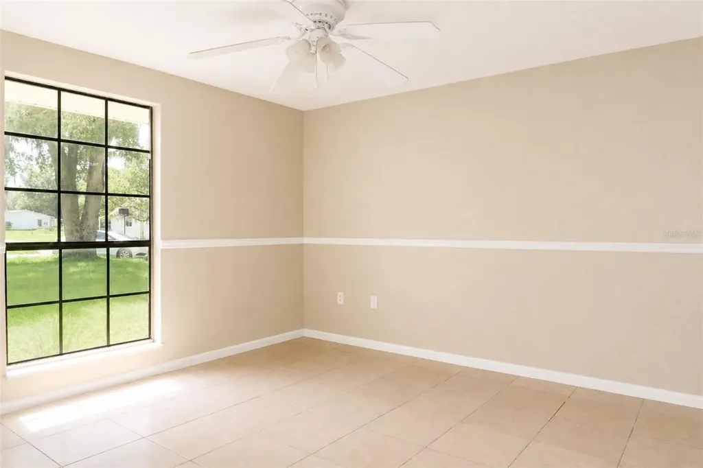 5022 5th Street Zephyrhills FL 33542