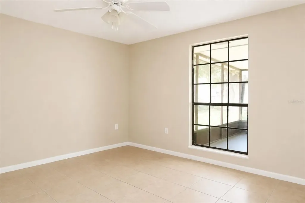 5022 5th Street Zephyrhills FL 33542
