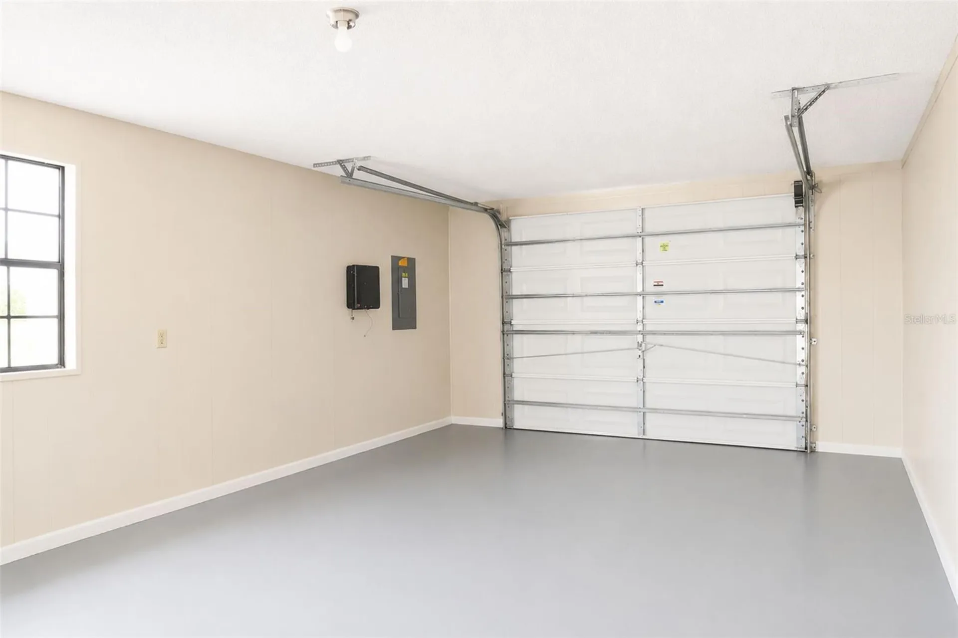5022 5th Street Zephyrhills FL 33542