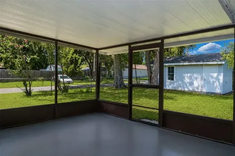 5022 5th Street Zephyrhills FL 33542