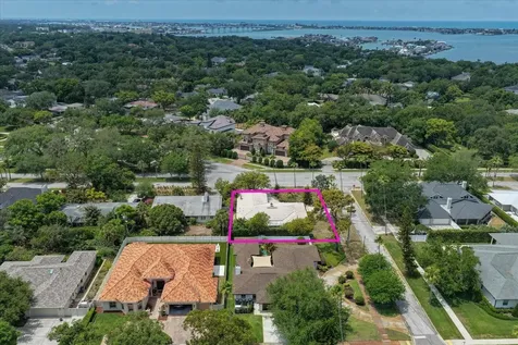 109 Ponce De Leon Boulevard Belleair FL 33756