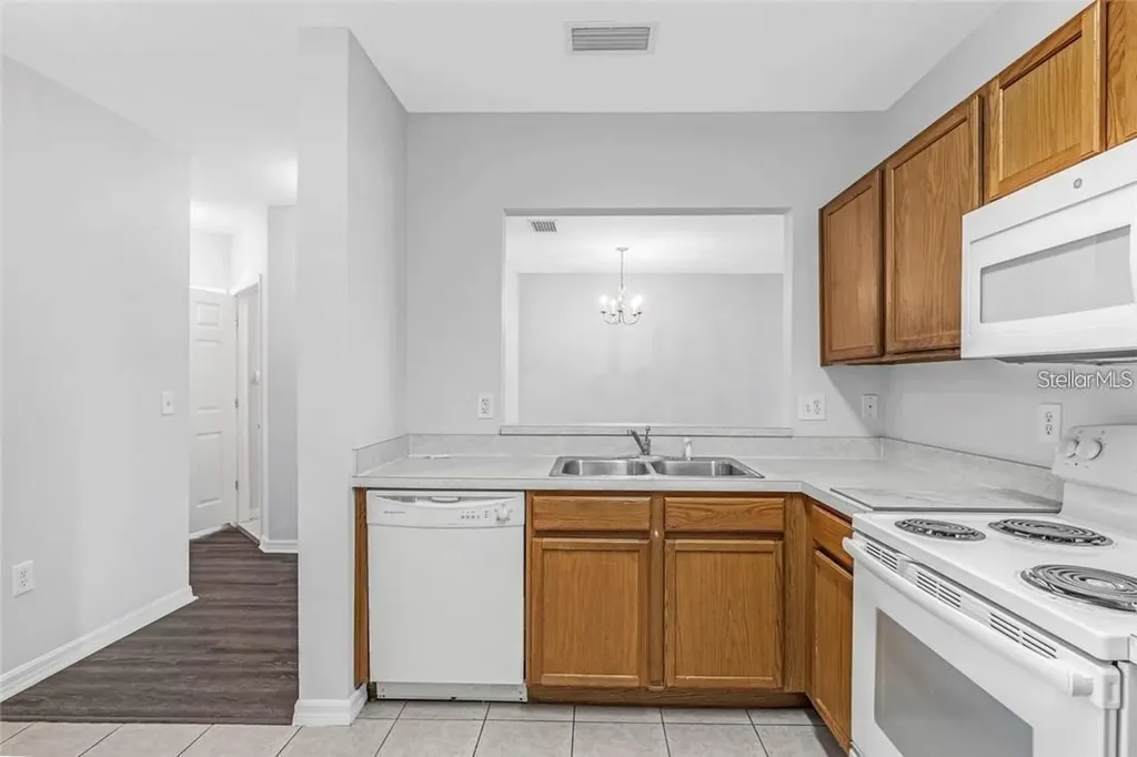 9519 Newdale Way Riverview FL 33578