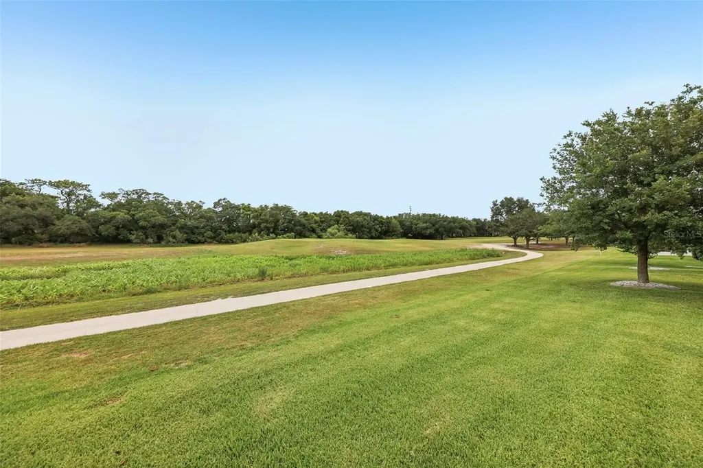 4025 Arlington Ridge Boulevard Leesburg FL 34748