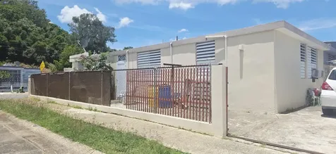 11 Calle 11 0-142, Urb, Villa Evangelina Manati PR 00674