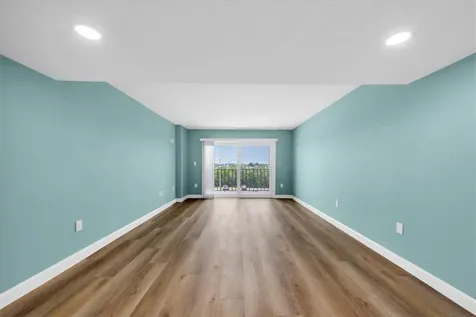 7050 Sunset Drive S South Pasadena FL 33707