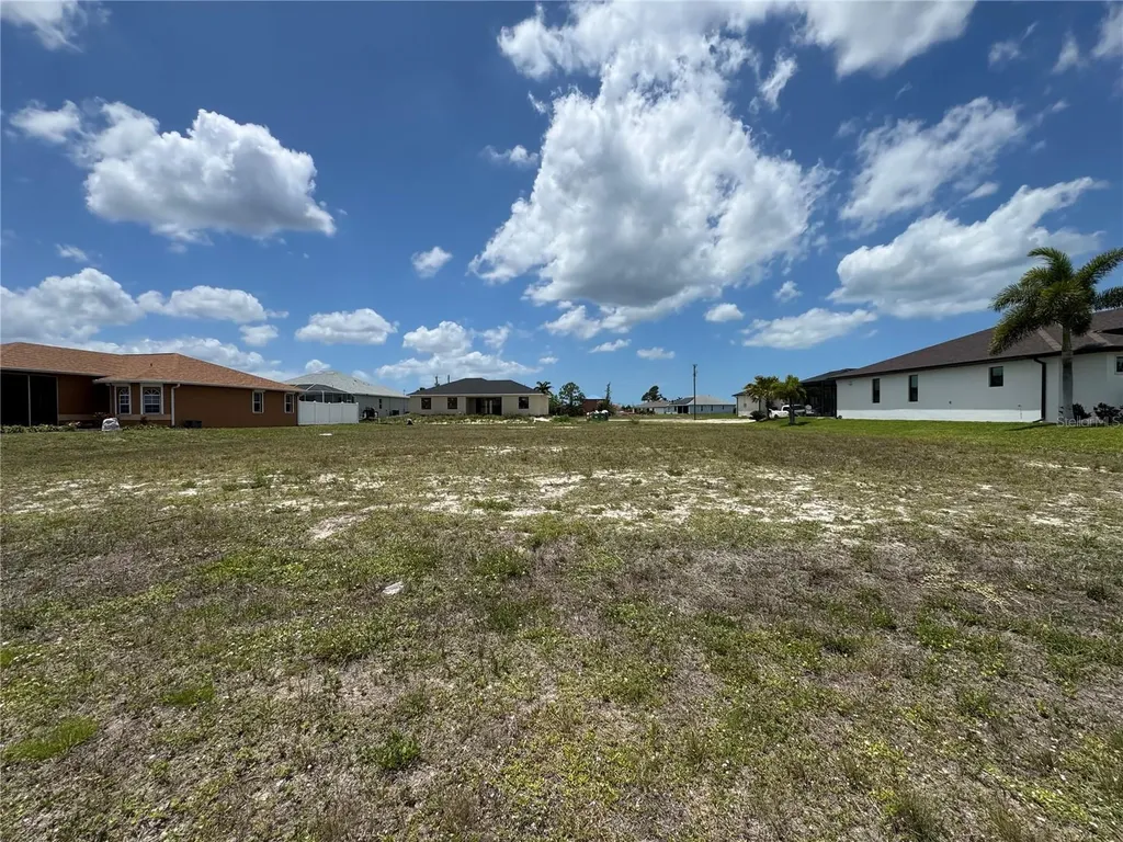 2018 NW 33rd Avenue Cape Coral FL 33993