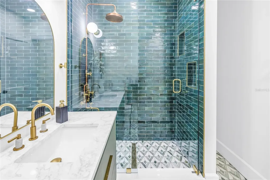 2220 23rd Street S St Petersburg FL 33712