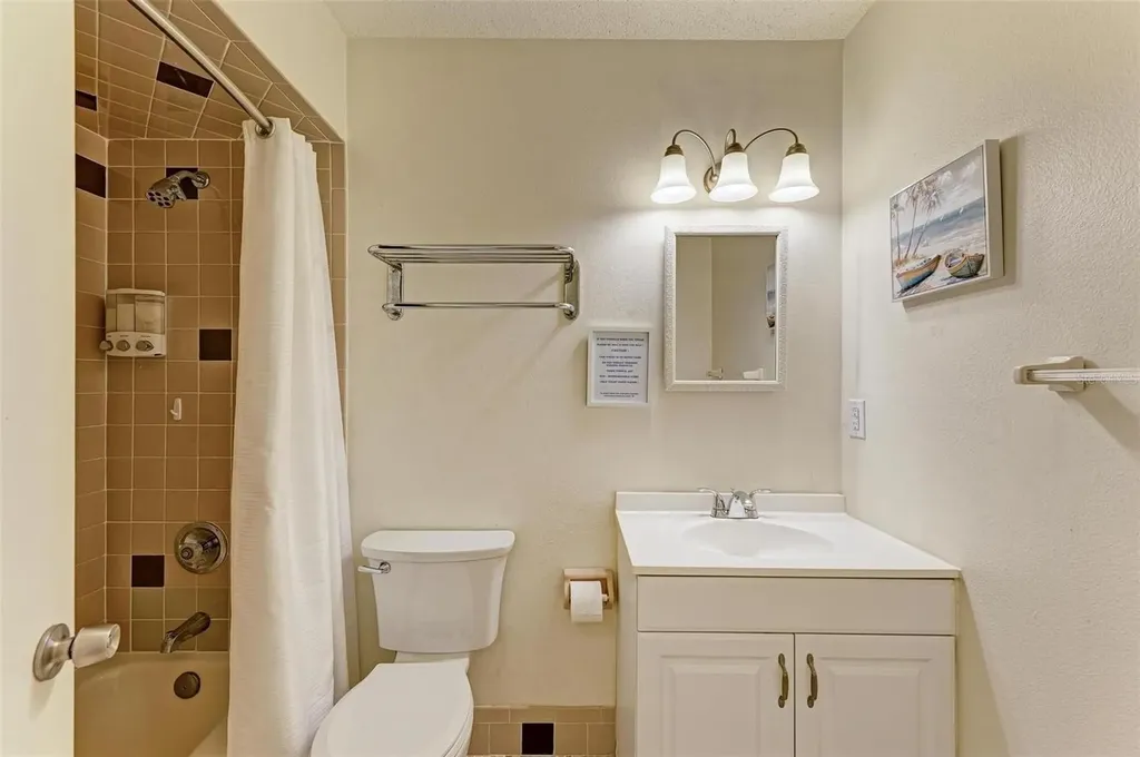 401 Shore Road Nokomis FL 34275