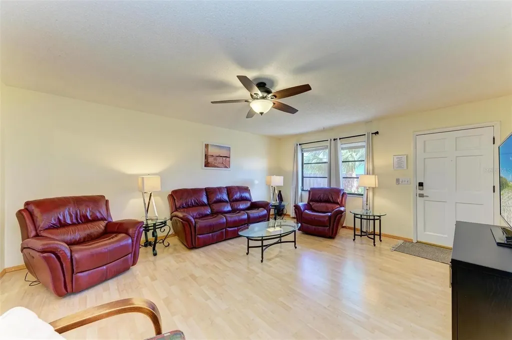 401 Shore Road Nokomis FL 34275