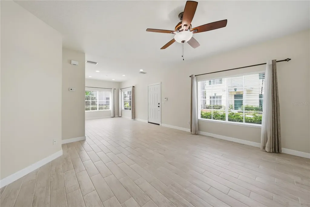 335 Cape Harbour Loop Bradenton FL 34212