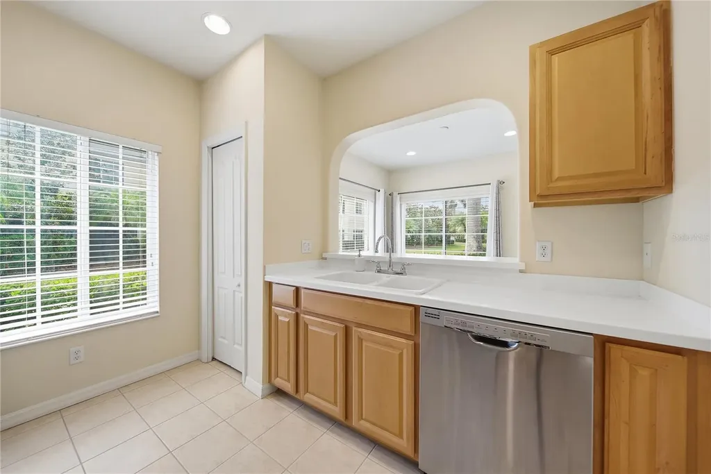335 Cape Harbour Loop Bradenton FL 34212