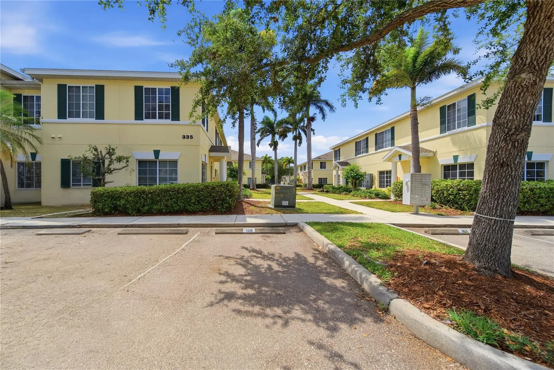 335 Cape Harbour Loop Bradenton FL 34212
