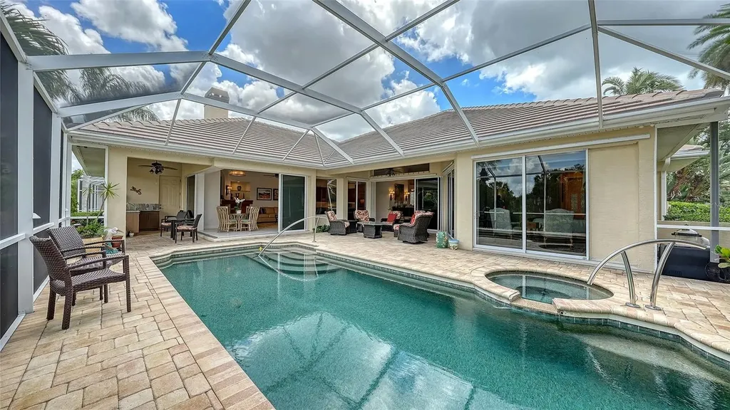 8923 Bloomfield Boulevard Sarasota FL 34238