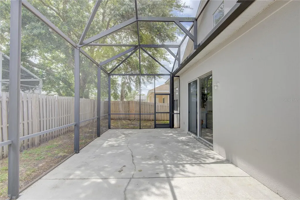 963 Cherry Valley Way Orlando FL 32828
