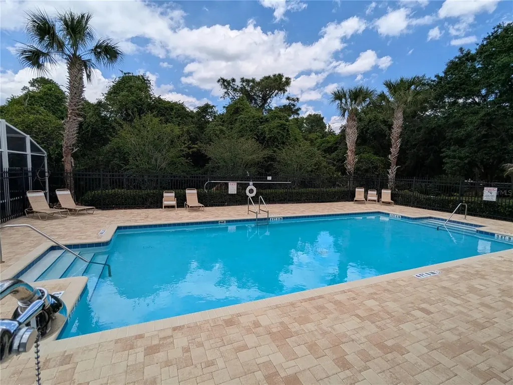 963 Cherry Valley Way Orlando FL 32828