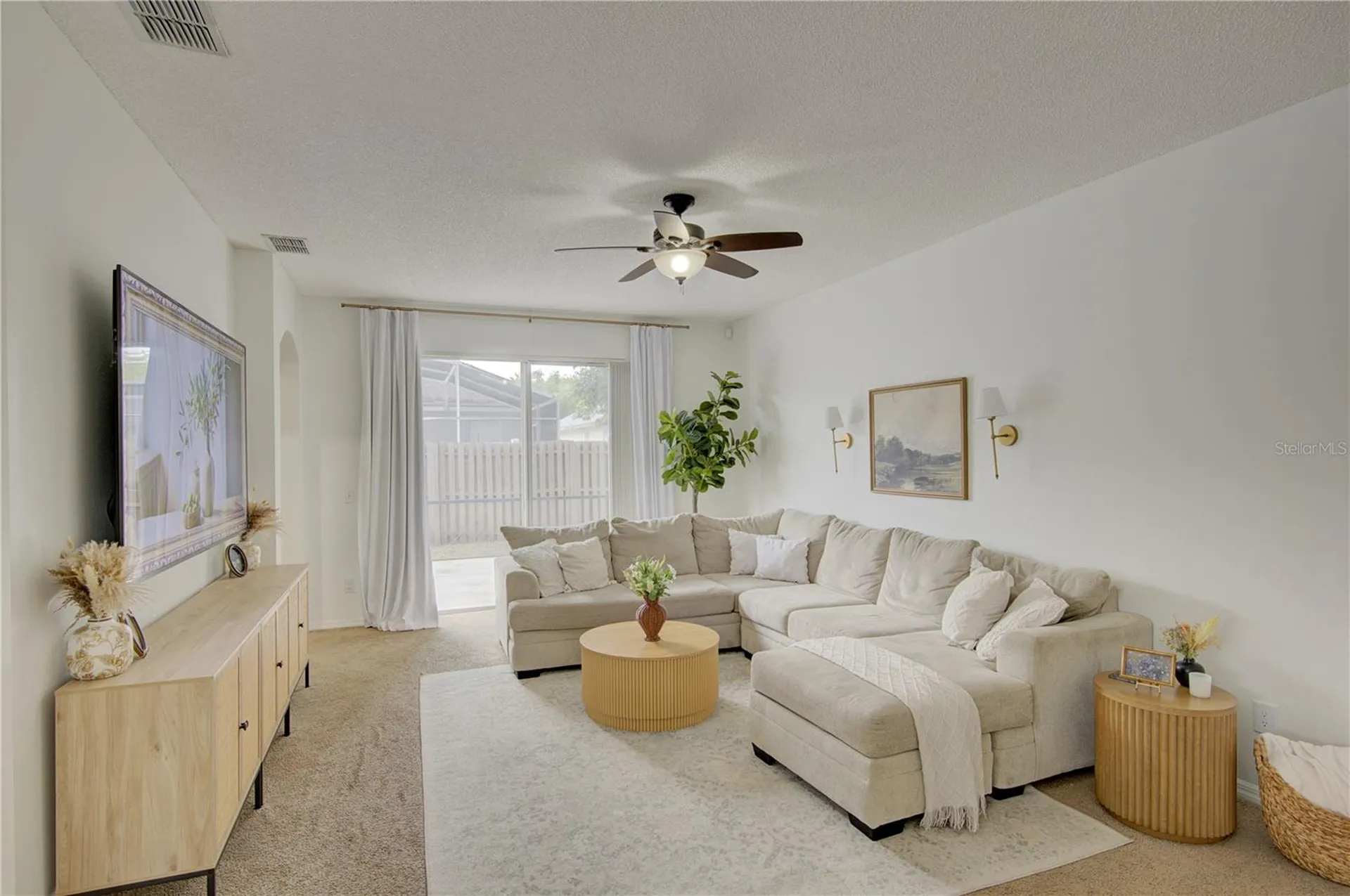 963 Cherry Valley Way Orlando FL 32828