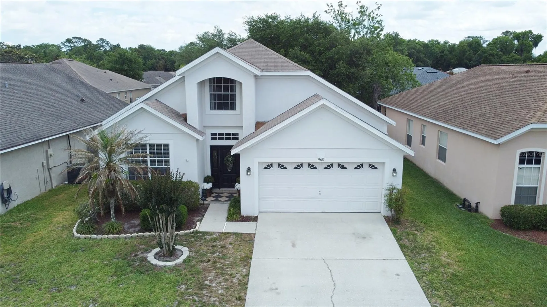 963 Cherry Valley Way Orlando FL 32828