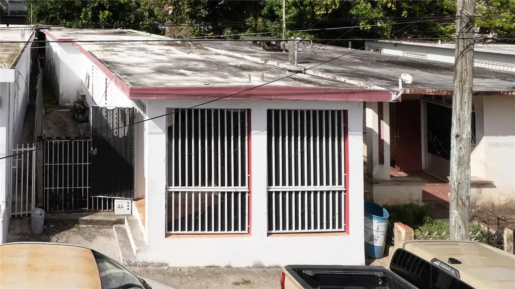 16 Calle Santa Rosa Vieques PR 00765
