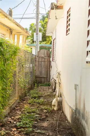 16 Calle Santa Rosa Vieques PR 00765