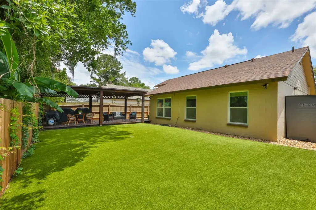 12832 Coverdale Drive Tampa FL 33624