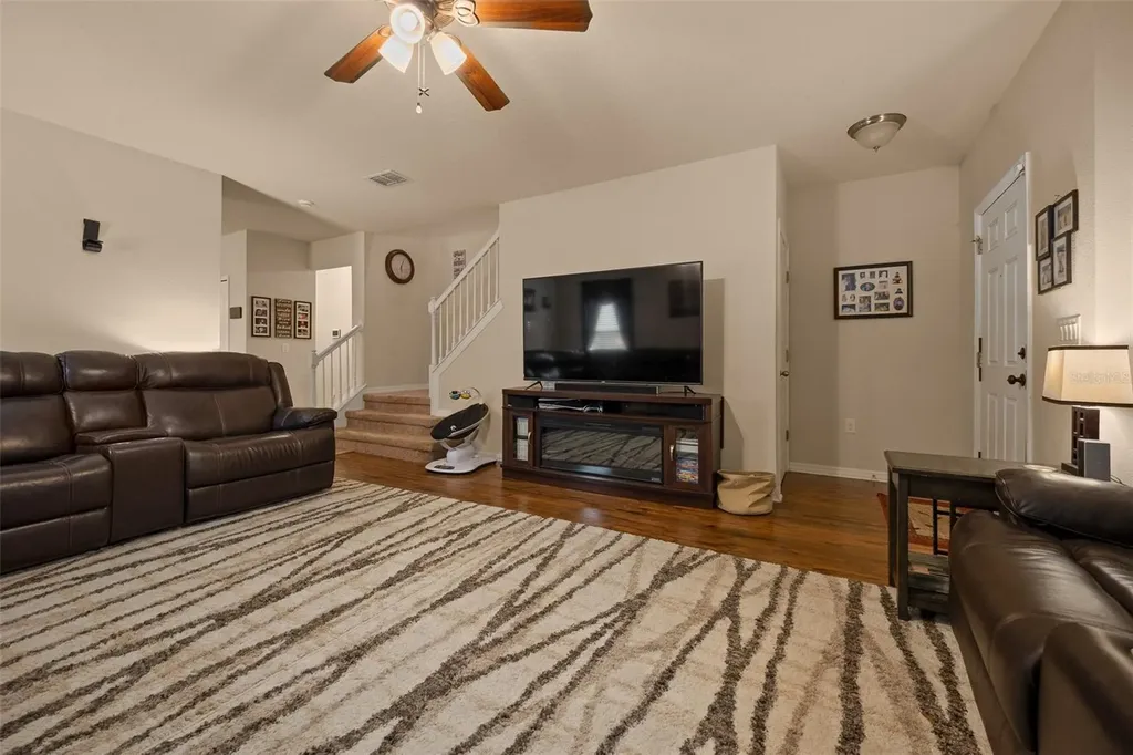 5128 Grassy Knoll Drive Tavares FL 32778