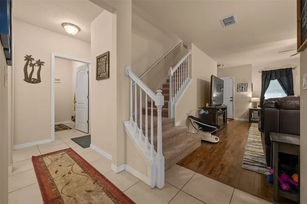 5128 Grassy Knoll Drive Tavares FL 32778
