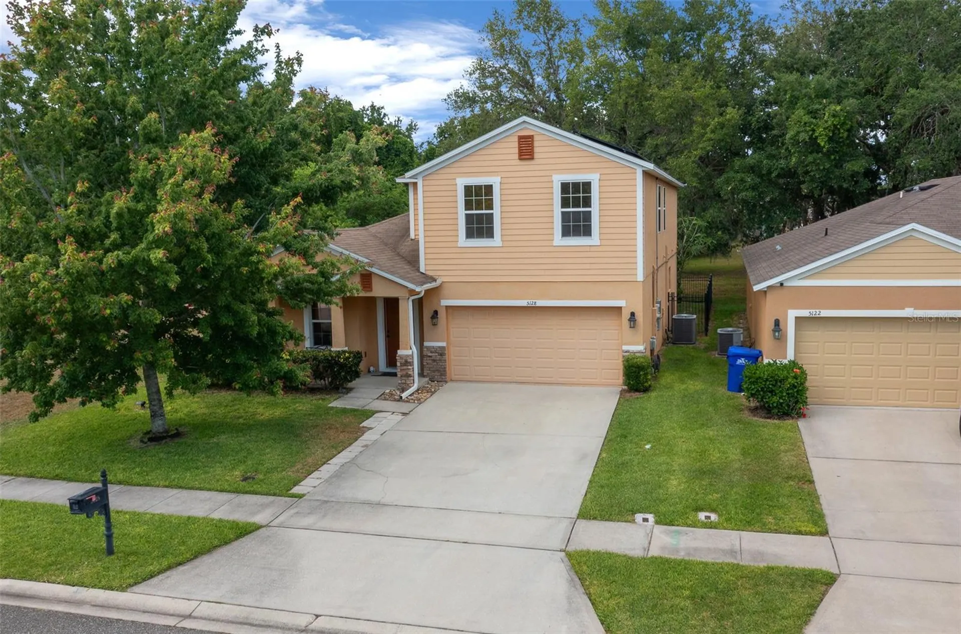 5128 Grassy Knoll Drive Tavares FL 32778