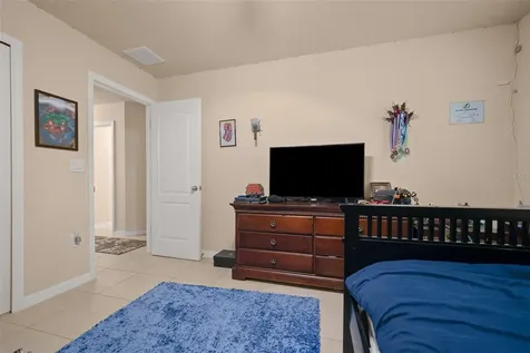 5128 Grassy Knoll Drive Tavares FL 32778