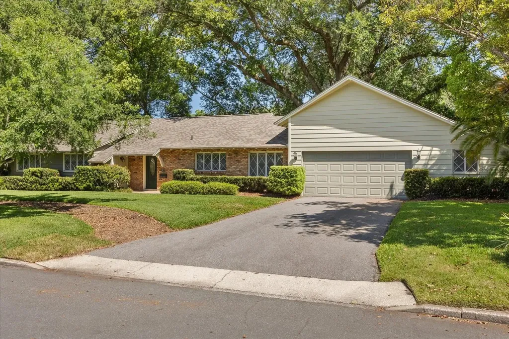 9001 Lake Charity Drive Maitland FL 32751