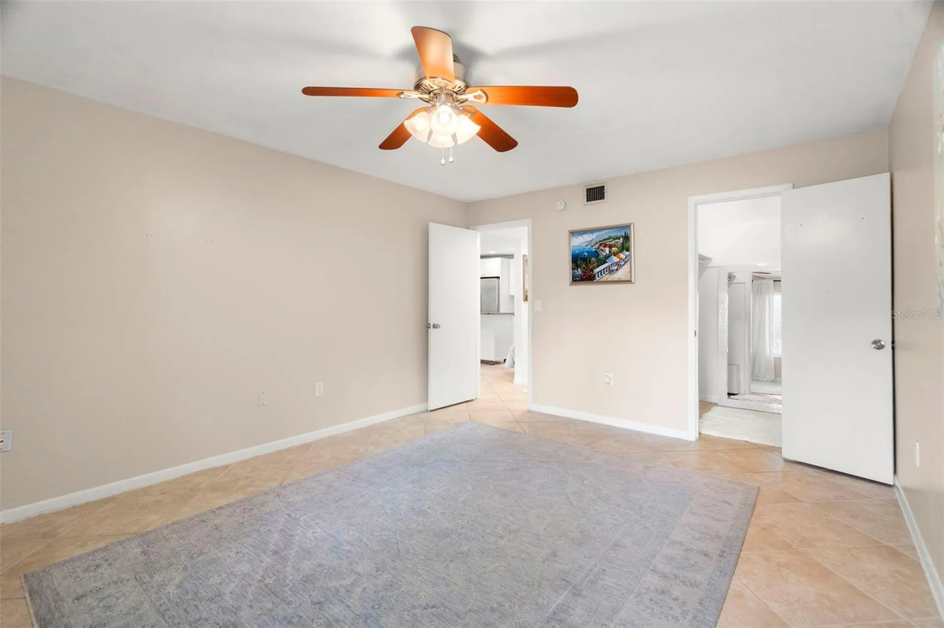 657 99th Avenue N St Petersburg FL 33702