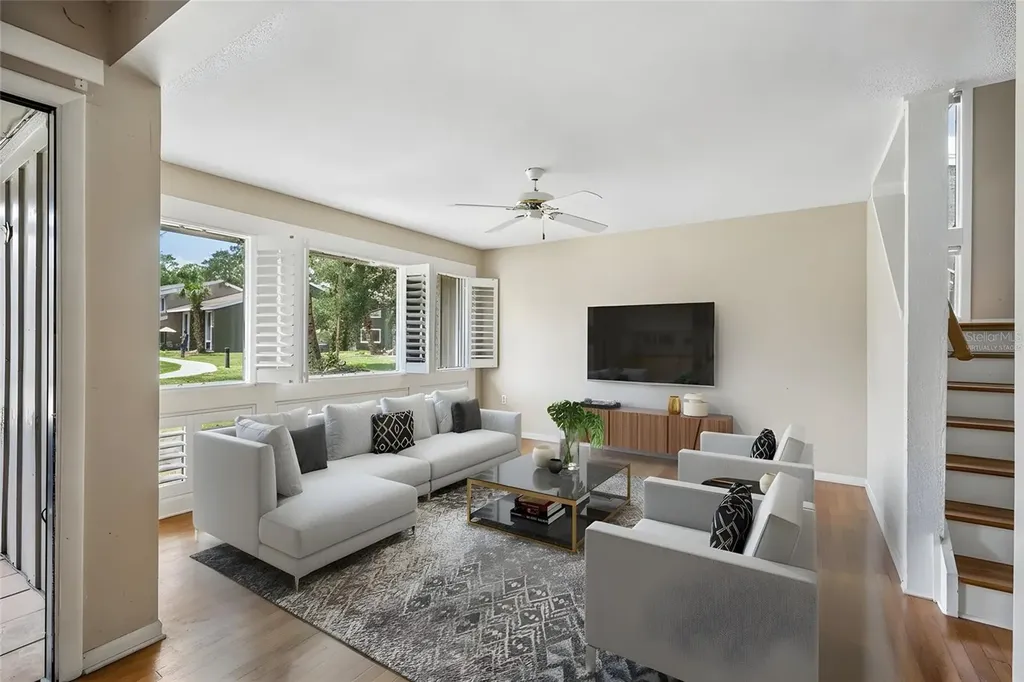 5950 Peregrine Avenue Orlando FL 32819