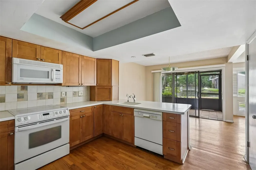 5950 Peregrine Avenue Orlando FL 32819