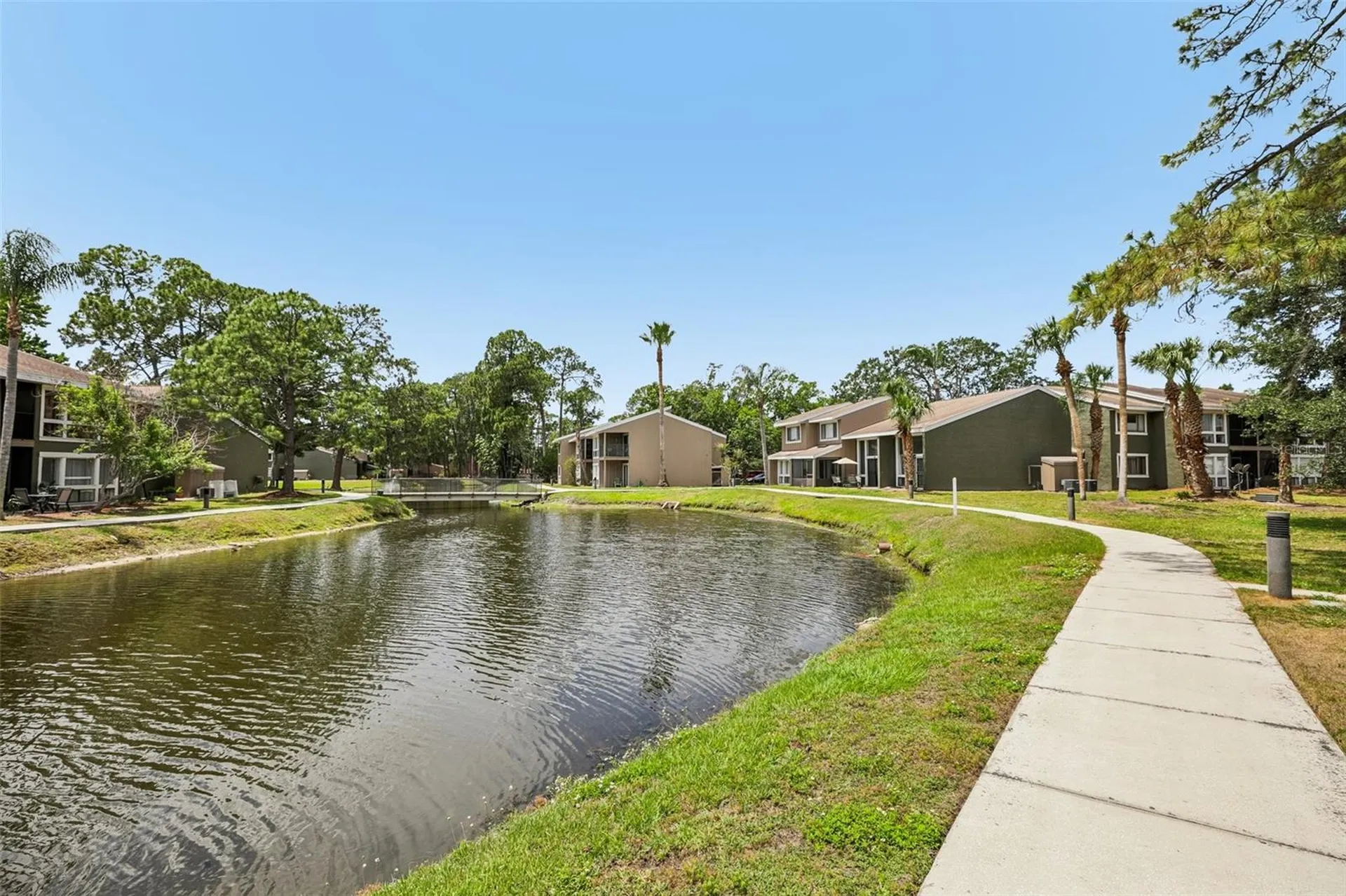 5950 Peregrine Avenue Orlando FL 32819