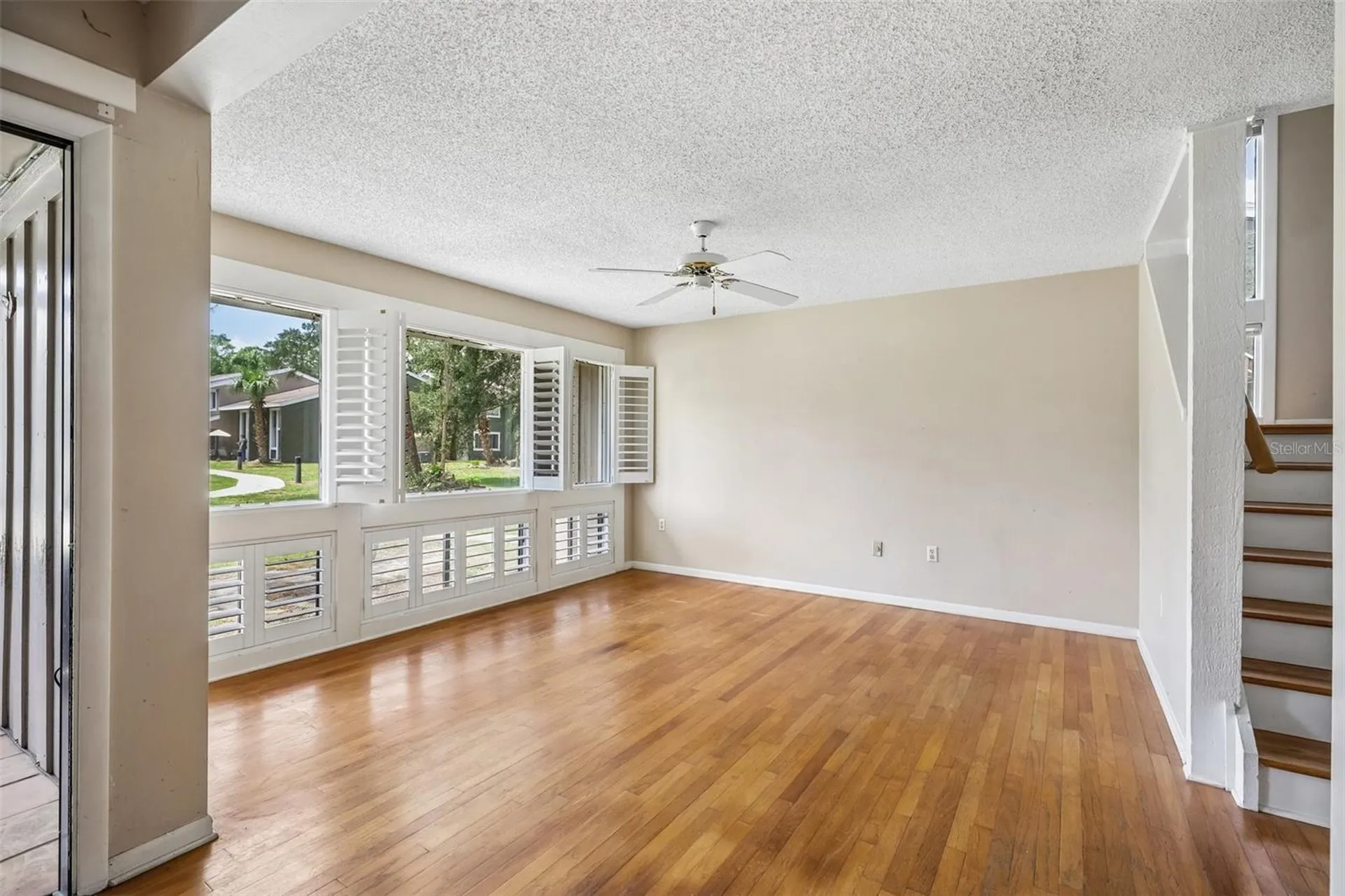 5950 Peregrine Avenue Orlando FL 32819
