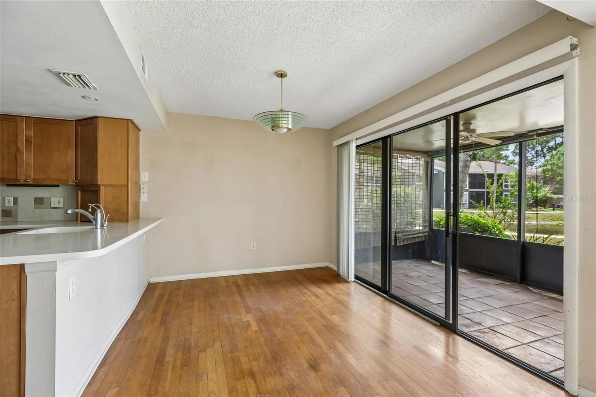 5950 Peregrine Avenue Orlando FL 32819