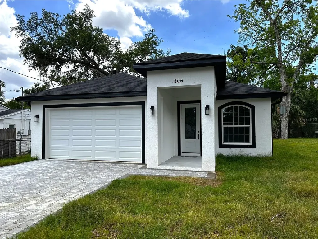 806 W Lowry Lane Tampa FL 33604