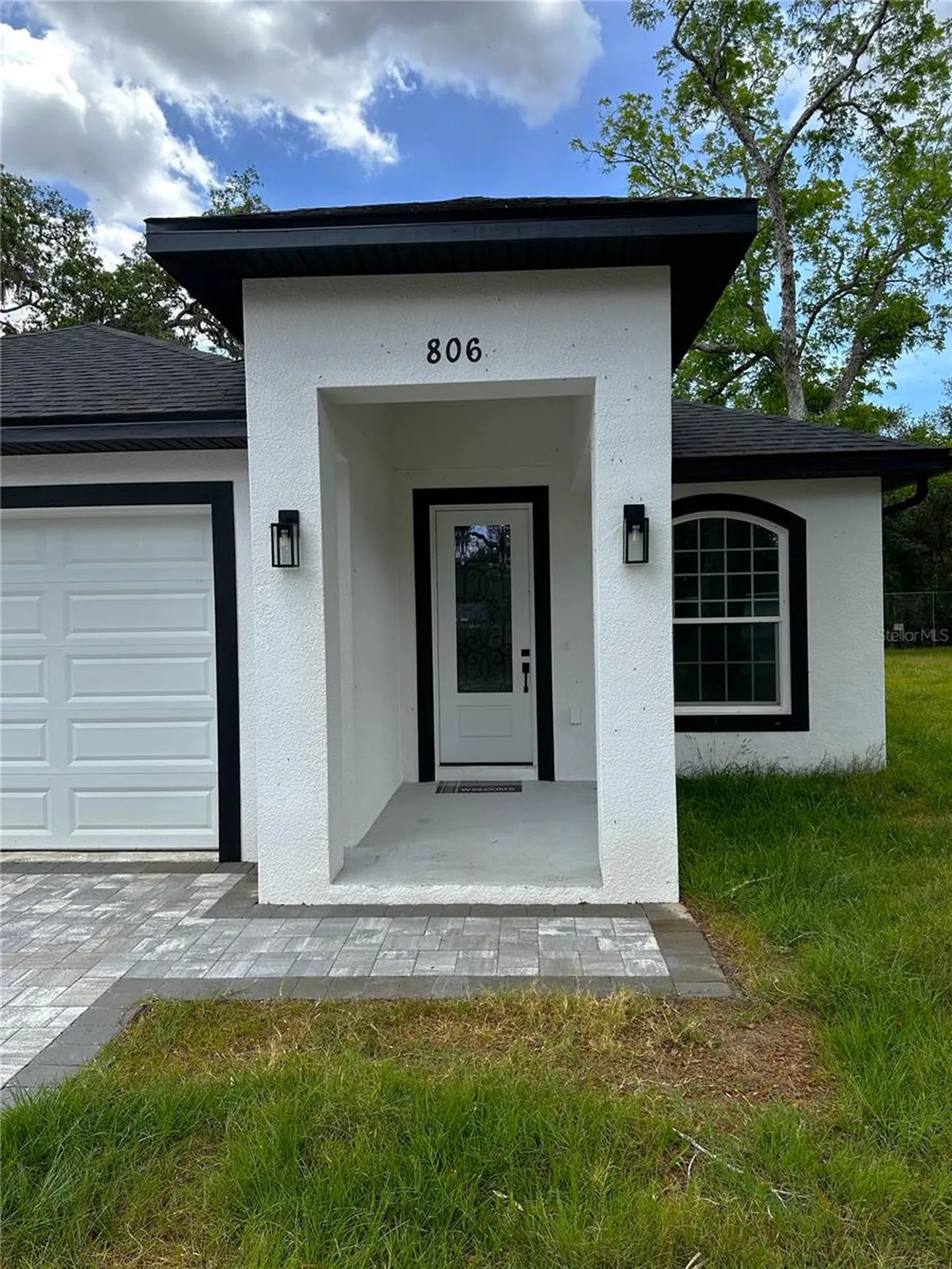 806 W Lowry Lane Tampa FL 33604