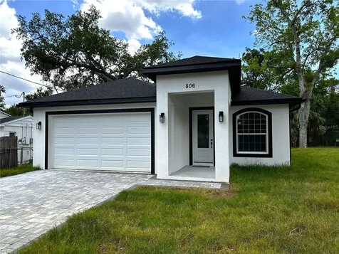 806 W Lowry Lane Tampa FL 33604