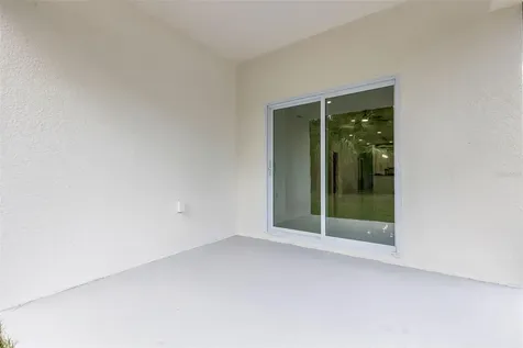 806 W Lowry Lane Tampa FL 33604