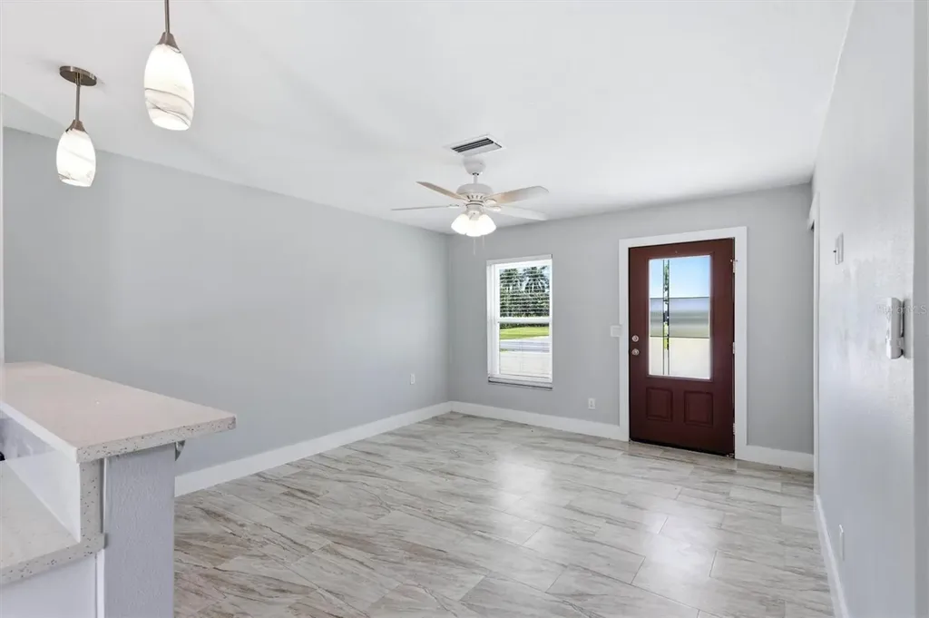10121 46th Avenue W Bradenton FL 34210