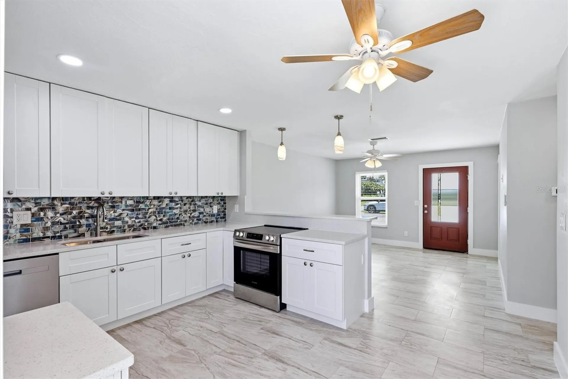 10121 46th Avenue W Bradenton FL 34210