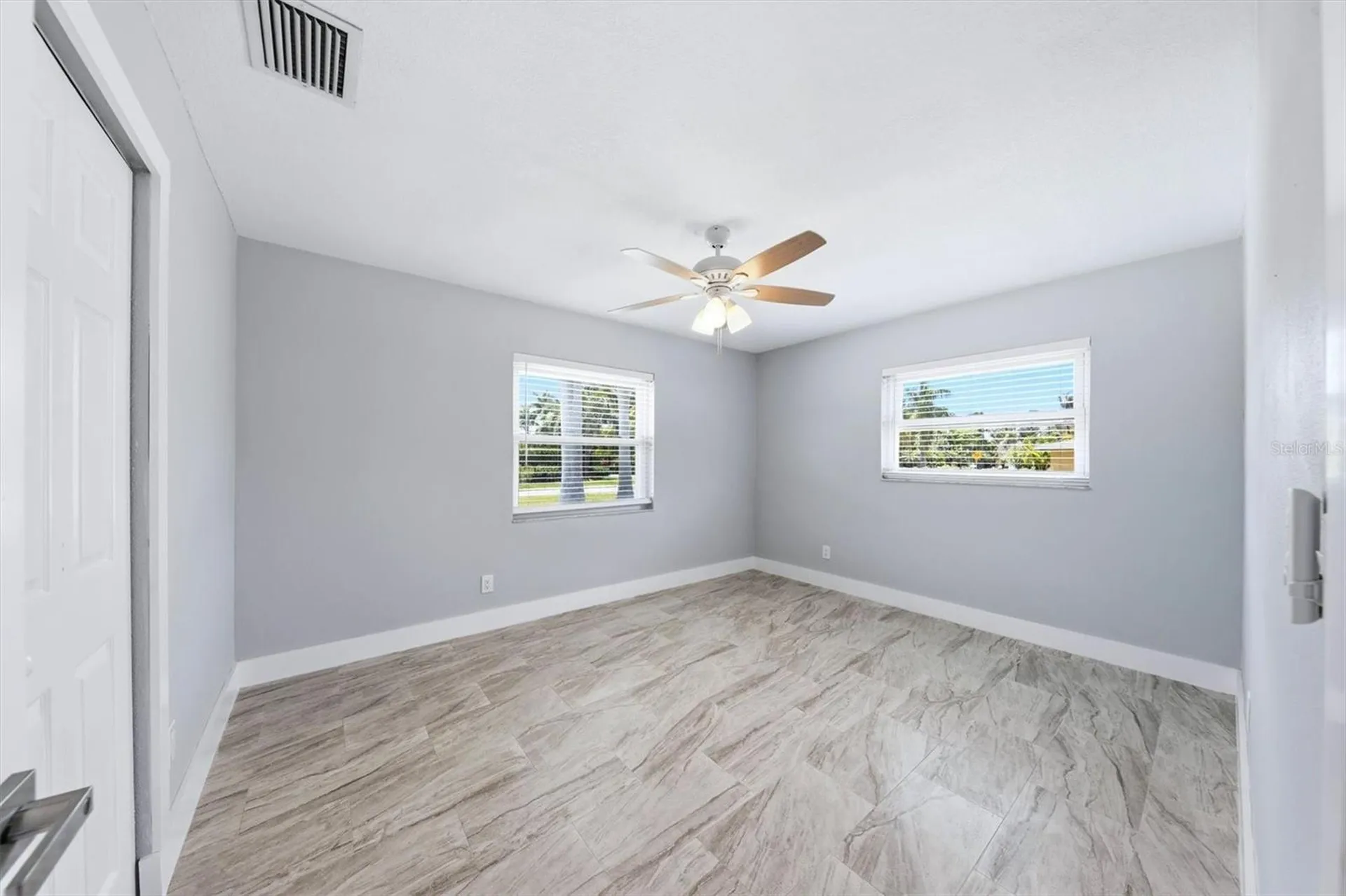 10121 46th Avenue W Bradenton FL 34210