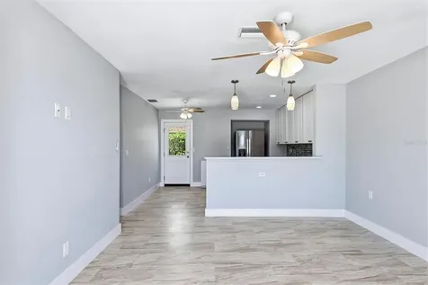 10121 46th Avenue W Bradenton FL 34210