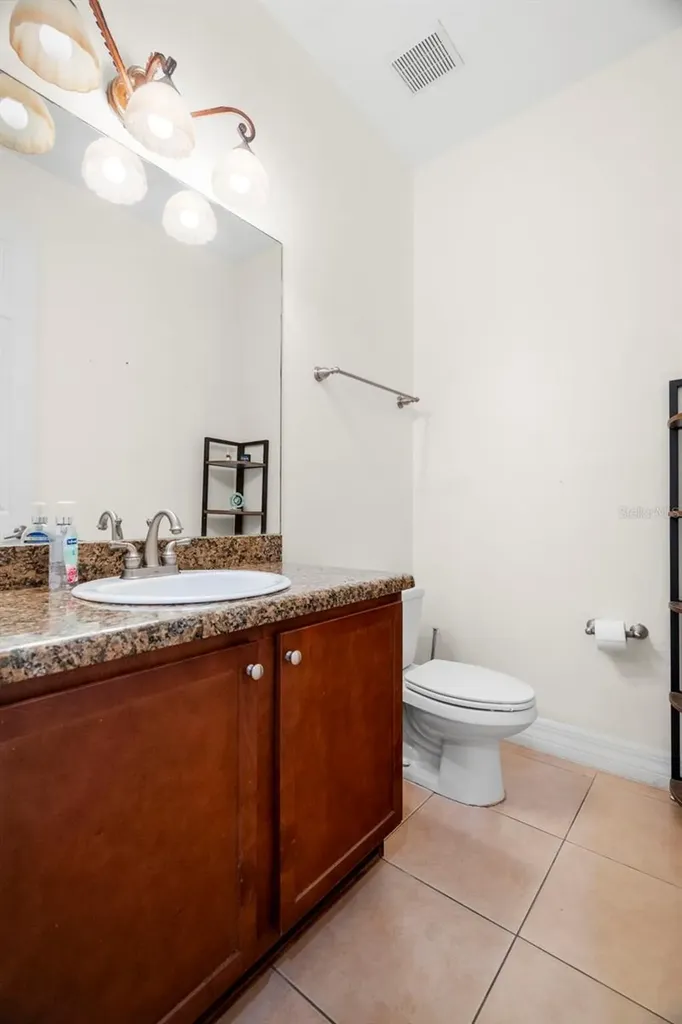 316 34th Avenue N St Petersburg FL 33704