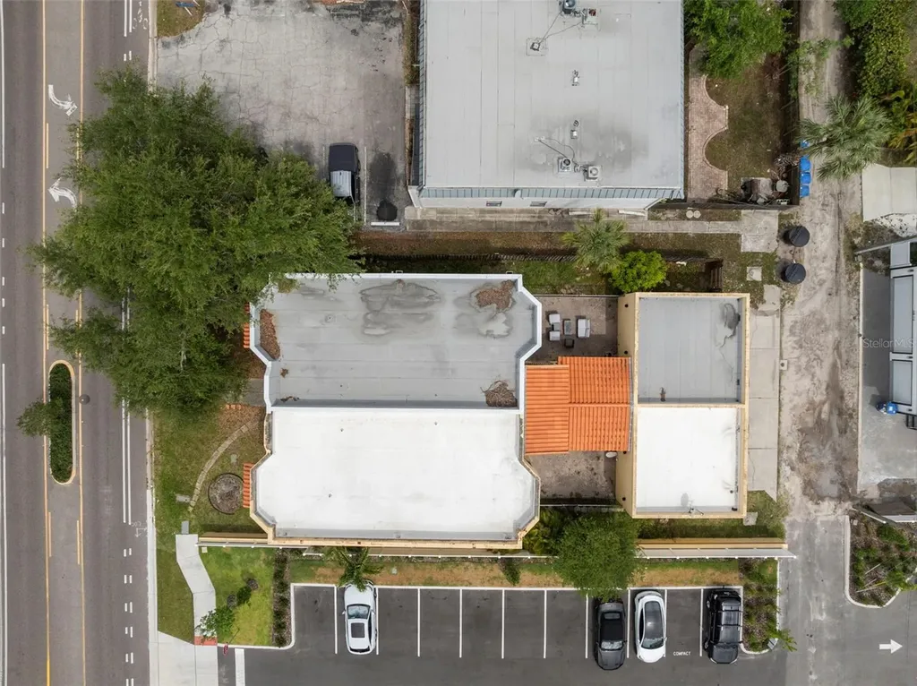 316 34th Avenue N St Petersburg FL 33704